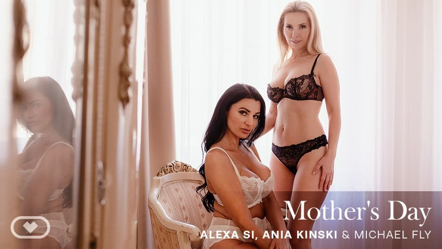 Mother's Day Threesome with Alexa Si & Ania Kinski