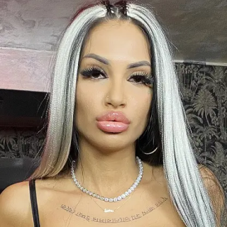 Suzzi Eis Pornstar